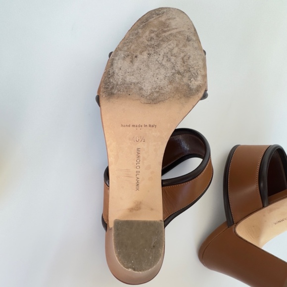Manolo Blahnik Two Strap Leather Sandals in Brown with Black Trim, IT 40.5 - Picture 12 of 13